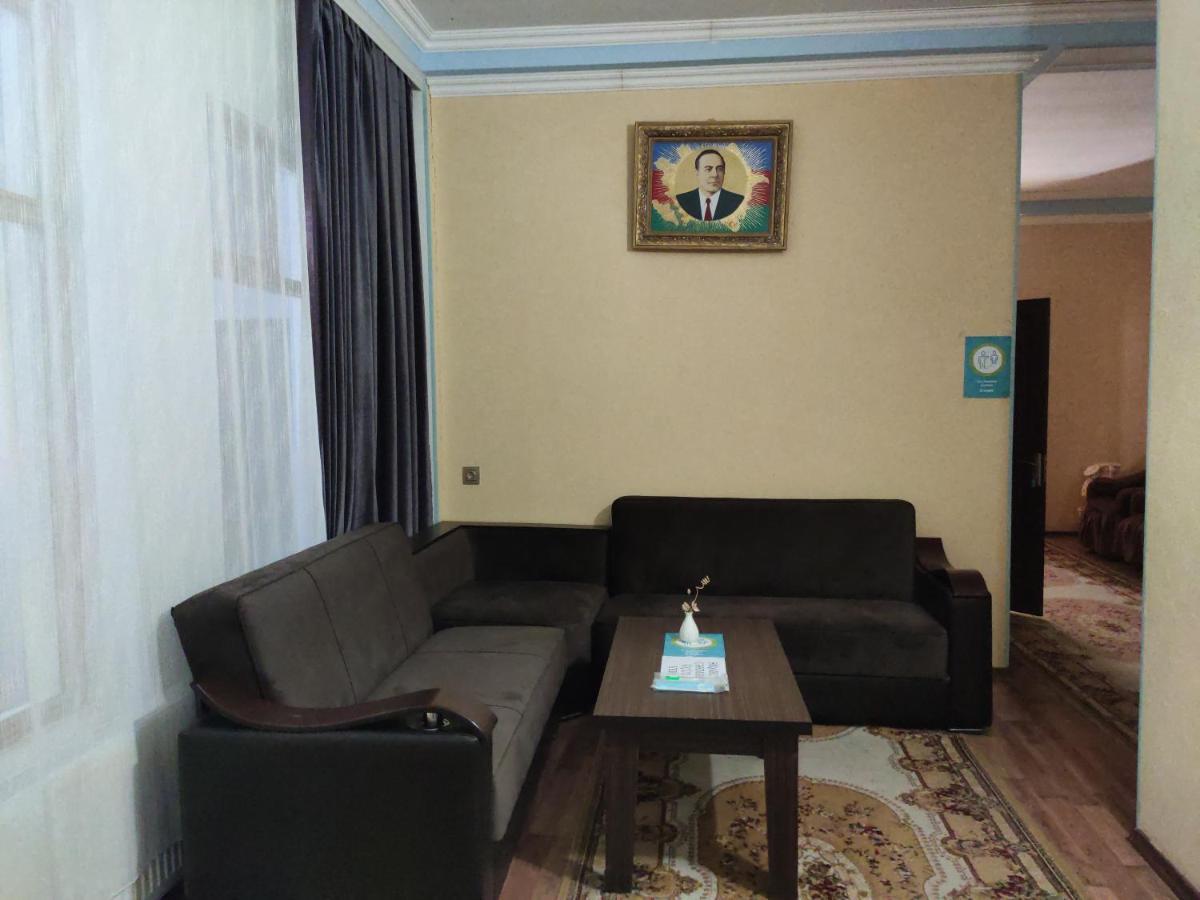 موتيل Şǝki Dost Evi المظهر الخارجي الصورة